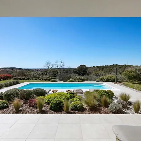 Villa Sealine